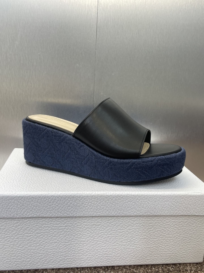 chr1st1an D10r slippers